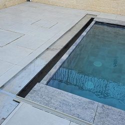 מכסה נירוסטה לתא גלילה - לפי מטר